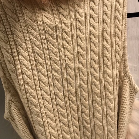 Linda Richards Fur Sweater Vest - Picture 4 of 6